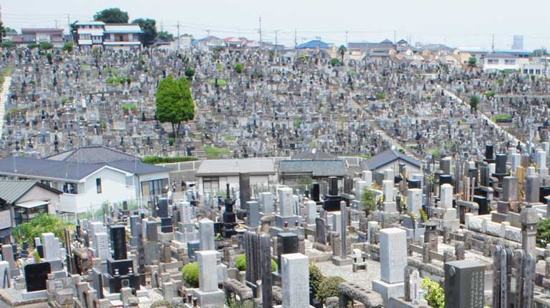 横浜市営 三ツ沢墓地