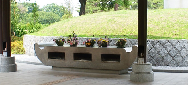 都立小平霊園　合葬埋蔵施設（東京都東村山市）参拝スペース