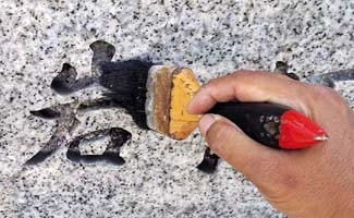 墓石のクリーニング／薬品洗浄