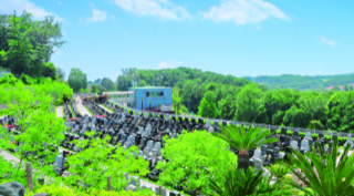 メモリアルフォレスト多摩