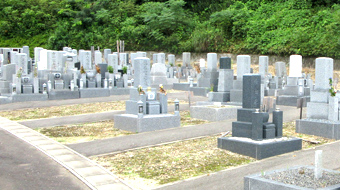 京都市深草墓地